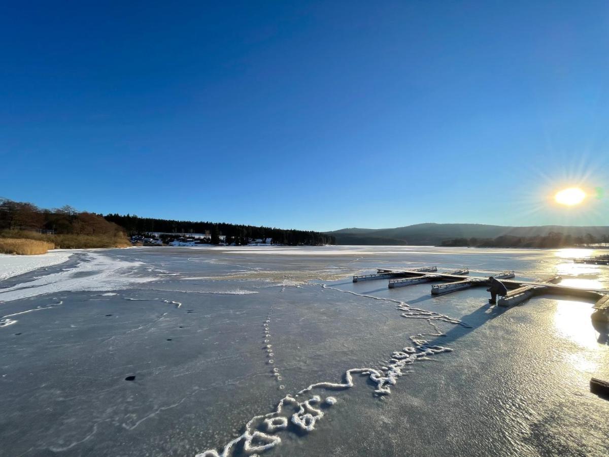 Готель Fontana Lipno Черна-в-Пошумаві Екстер'єр фото